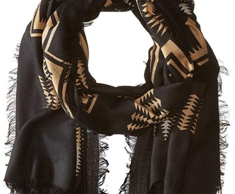 Pendleton Women’s Oversize Featherweight Wool Scarf Review